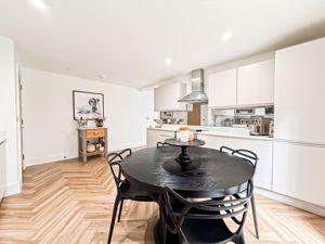 Photo 14- click for photo gallery